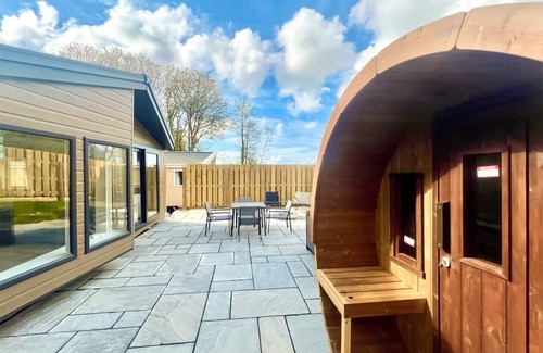 Leedstown Ski Chalet | 1 bedroom accommodation in Hayle