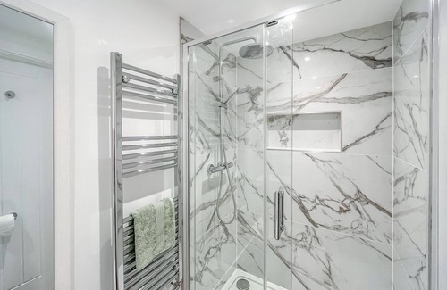 Hove Cottage | 1 bedroom accommodation in Hove, near Brighton