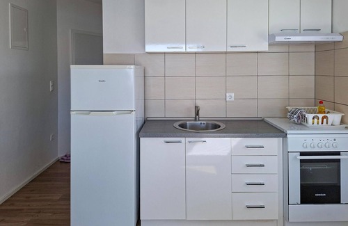 Rtina Apartment | 1 bedroom amazing apartment in Rtina