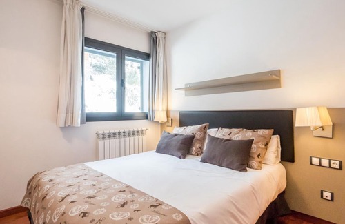 Bordes d'Envalira Apartment | 1 Bedroom Apart (2 adults + 2 children). Alt. 1950 m. PER 2A