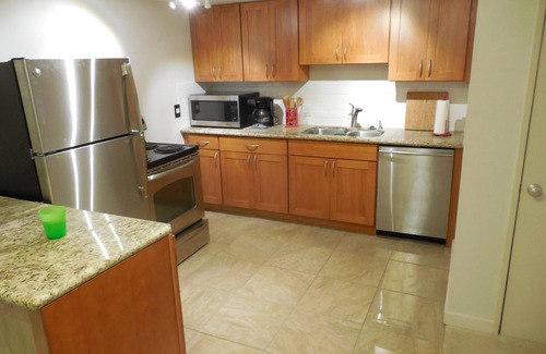Mercer Island House | 1 Bedroom Apartment On Mercer Island Private Secluded Sleeps 4 Pet Friendly