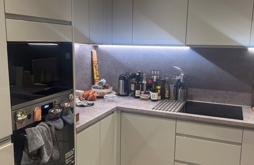 Cantelowes Apartment | 1 bedroom apartment in Camden