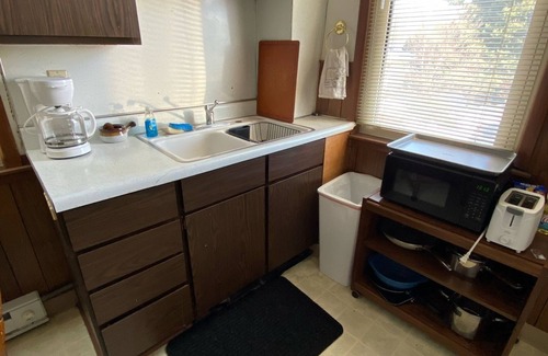 Robinson Apartment | 1 Bedroom Apartment Near Marathon and Hershey