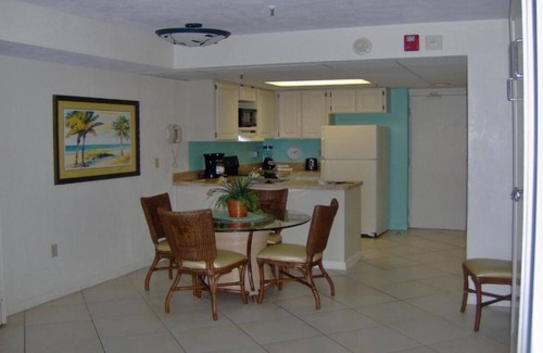 New Smyrna Beach Resort | 1 Bedroom at Islander Beach Resort, New Smyrna Beach!