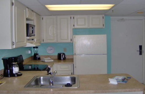 New Smyrna Beach Resort | 1 Bedroom at Islander Beach Resort, New Smyrna Beach!