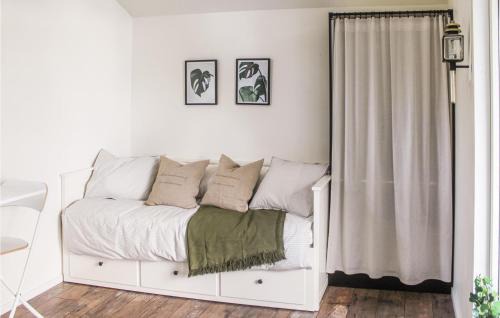 Uddevalla Municipality House | 1 Bedroom Beautiful Home In Uddevalla