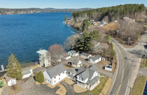 Laconia Cottage | 1 bedroom cottage steps to the beach and mooring