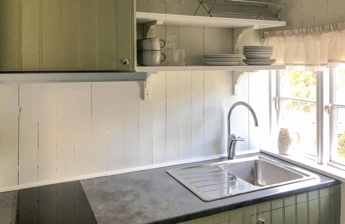 Vikbolandet House | 1 bedroom cozy home in Vikbolandet