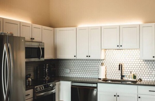 Jonesville Apartment | 1 Bedroom Downtown Elkin, Renovated Historic building, Perfect location