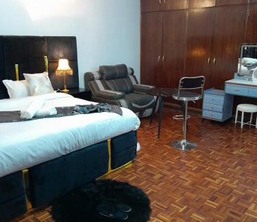 Nakuru Bed & Breakfast | 1 Bedroom Executive