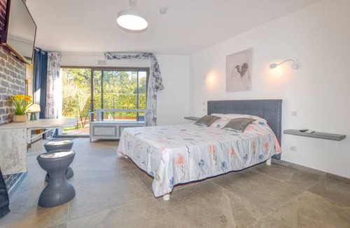 Taglio-Isolaccio Apartment | 1 bedroom accommodation in Taglio Isolaccio