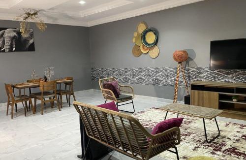 Tamale House | 1 Bedroom House Sleeps 2 - Free Parking - WiFi