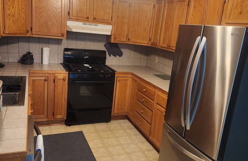 Melbourne House | 1-bedroom house with coutry side appeal, 10 min from town with AC/heat, WiFi