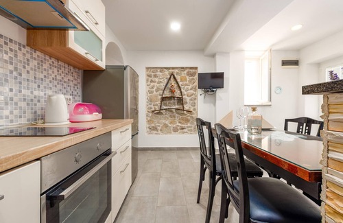 Ljubac Apartment | 1 bedroom lovely apartment in Ljubac