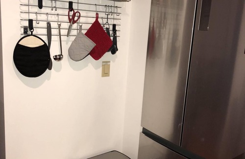 Downtown San Francisco Condo | 1 Bedroom Nob Hill Mini Ritz! Newly remodeled, steps to Union Square!