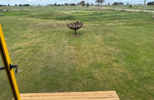 Deakin House | 1 Bedroom Private Vacation Home In Tongala