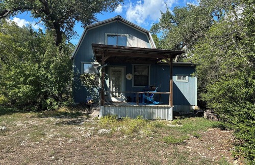 Hays County Cottage | 1 Bedroom Vacation Cottage in San Marcos/Wimberley, TX