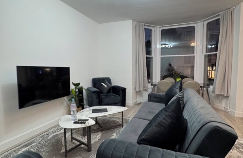 Tufnell Park Apartment | 1 Bedroom Victorian style house