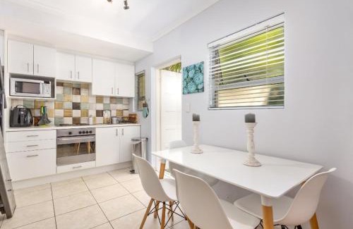 West Beach Apartment | 1 Bedroomed Serendipity Cottage West Beach, Cape Town