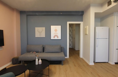 Tel Aviv Apartment | 1 BR Apt TLV TAU by Sea N' Rent