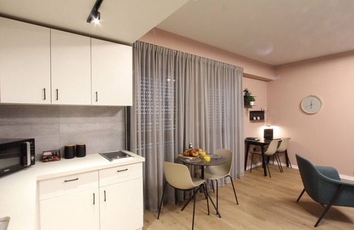 Tel Aviv Apartment | 1 BR Apt TLV TAU by Sea N' Rent