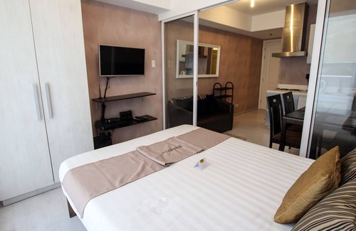 Don Bosco Apartment | 1-BR Beach View @ Rio East 314