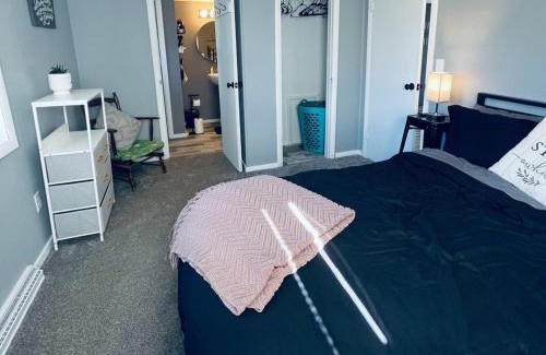 Nappanee Apartment | 1 BR Cozy Apartment with Fire Pit Short walk to town