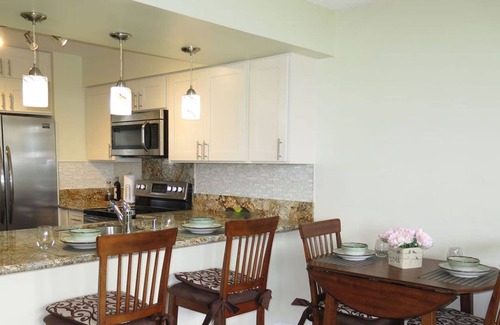 Makaha Apartment | 1 BR + Den ~ Ocean View ~ Pool, Internet, Cable