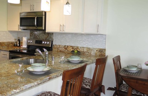 Makaha Apartment | 1 BR + Den ~ Ocean View ~ Pool, Internet, Cable