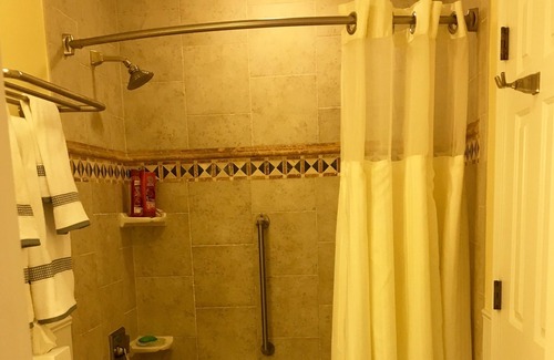 Kingsmill Condo | 1 BR Kingsmill Resort Condo minutes to Colonial Williamsburg!