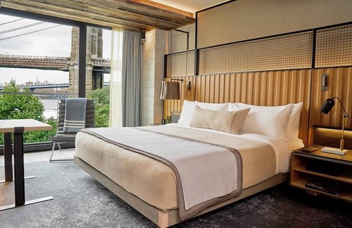 Brooklyn Heights Hotel | 1 Hotel Brooklyn Bridge