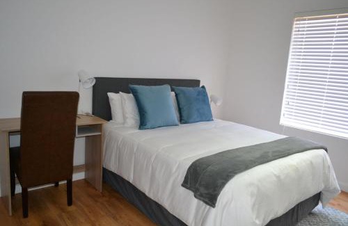 Klerksdorp House | 1 Kiaat Suites