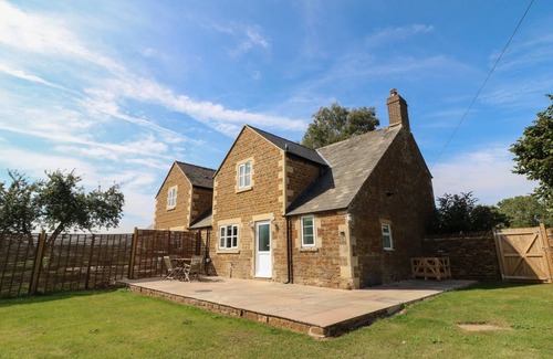 Hook Norton Cottage | 1 Manor Farm