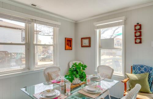 Colington House | 1 Mi to Avalon Pier Charming Coastal Cottage!