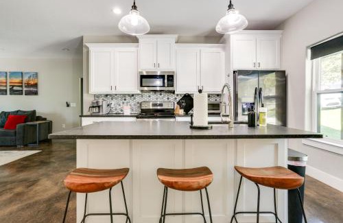 Pottsboro House | 1 Mi to Boating and Beaches Lake Texoma Getaway