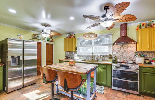 Pine Forest House | 1 Mi to Fort Bragg: Family Home w/Backyard