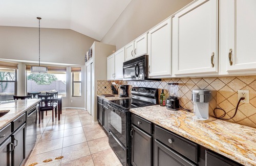 Gold Canyon House | 1 Mi to Golf: Mtn-View Gem w/Patio in Gold Canyon