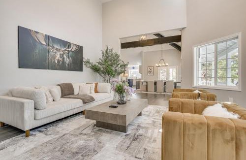 Lake Arrowhead House | 1 Mi to Lake Arrowhead! Luxe Group Getaway