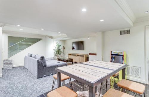 Norman House | 1 Mi to OU! Group Getaway with Game Room, Pool