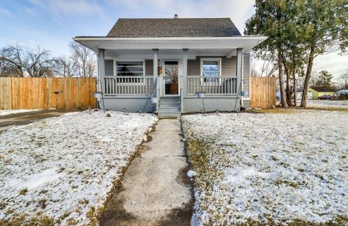 Detroit House | 1 Mi to Rouge Park Home with Fenced Yard and Deck
