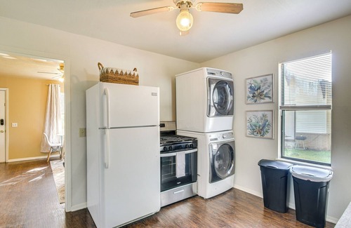 Norman Cottage | ~ 1 Mi to University of Oklahoma: Norman Cottage