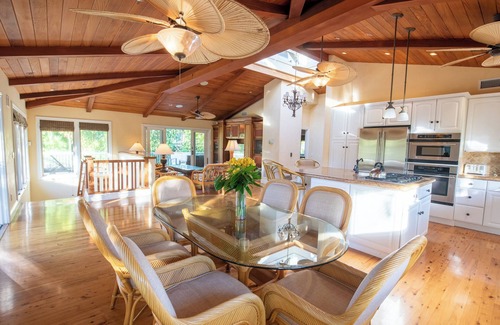 Wainiha House | 1 Min Walk to Sandy Barrier Reef-Protected Soft Beach 4br 4ba