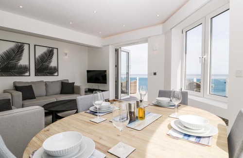 Swanage Apartment | 1 Ocean Bay