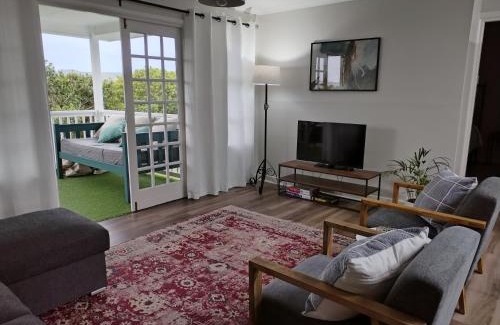 Reebok Apartment | 1 On Wilderness