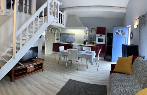 Saint-Montan House | 1 or 3 small rental residences in southern Ardèche for 2 to 15 people with swimming pool