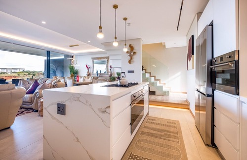 Salt Rock Villa | 1 Savili - Zululami