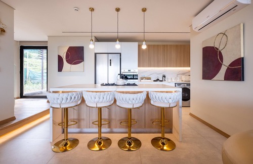 Salt Rock Villa | 1 Savili - Zululami