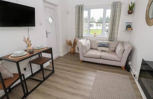 Helston House | 1 Trevelyan