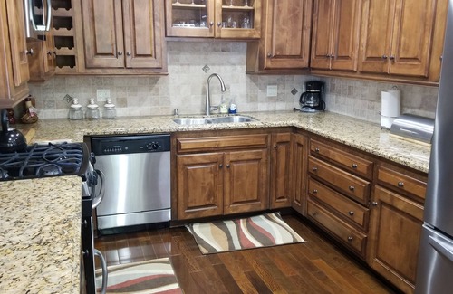 East Mesa House | 10/10 π Wonderful Home Entertain by Beach & Downtown & Marina - PETS Welcome