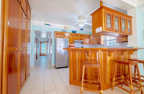 San Pedro Condo | 10 beachfront condos-up to 25 bedrooms, great for weddings, reunions, more!